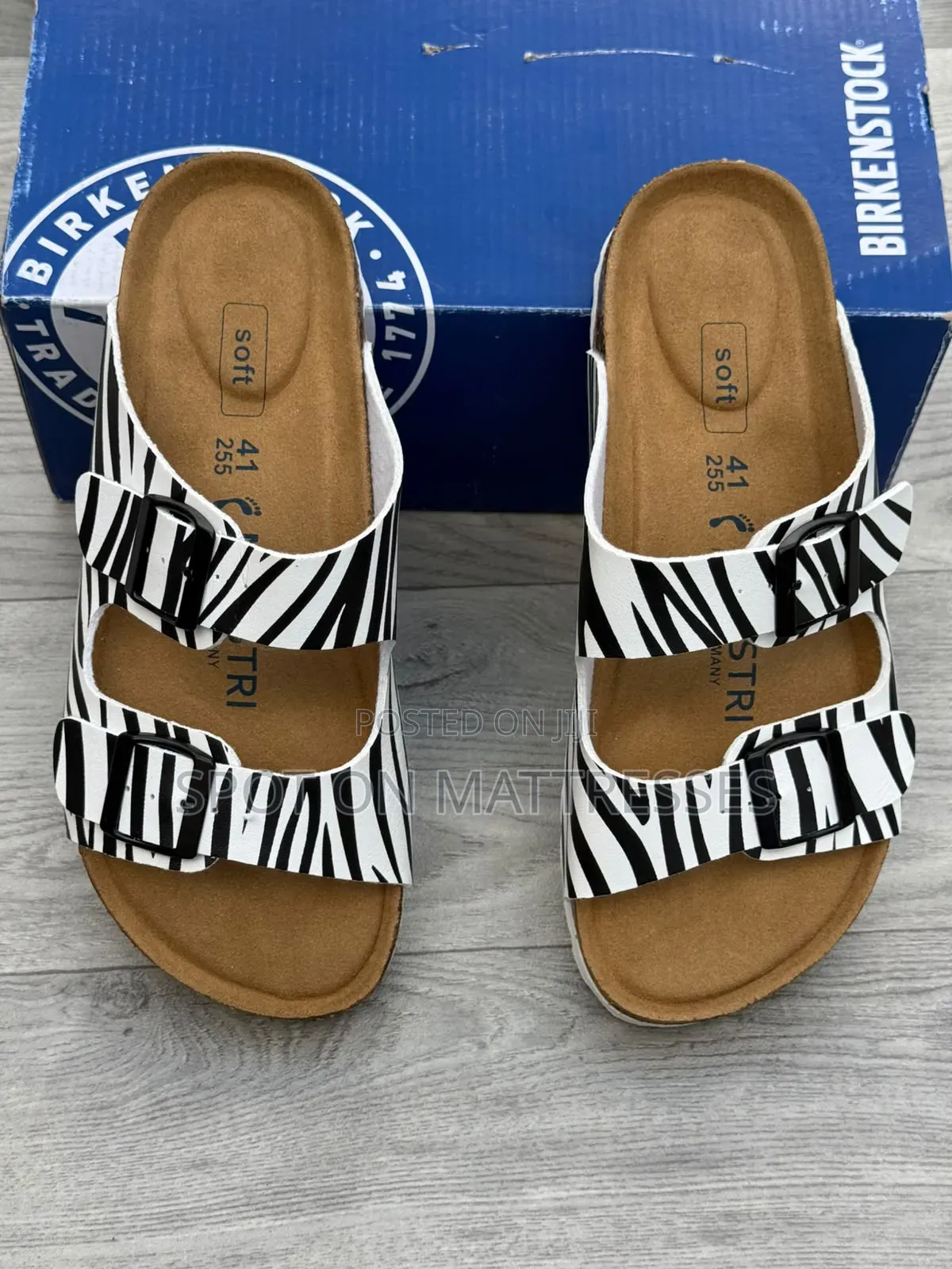 Vibes Tupu! Ladies' Sandals Now Available! Delivery Countrywide!