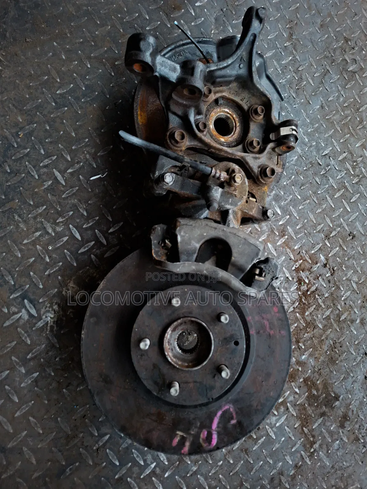 Front Hub Mazda Cx5/Axela