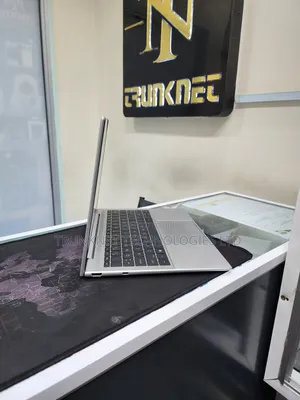 Laptop HP Dragonfly G3 32GB Intel Core i7 SSD 512GB