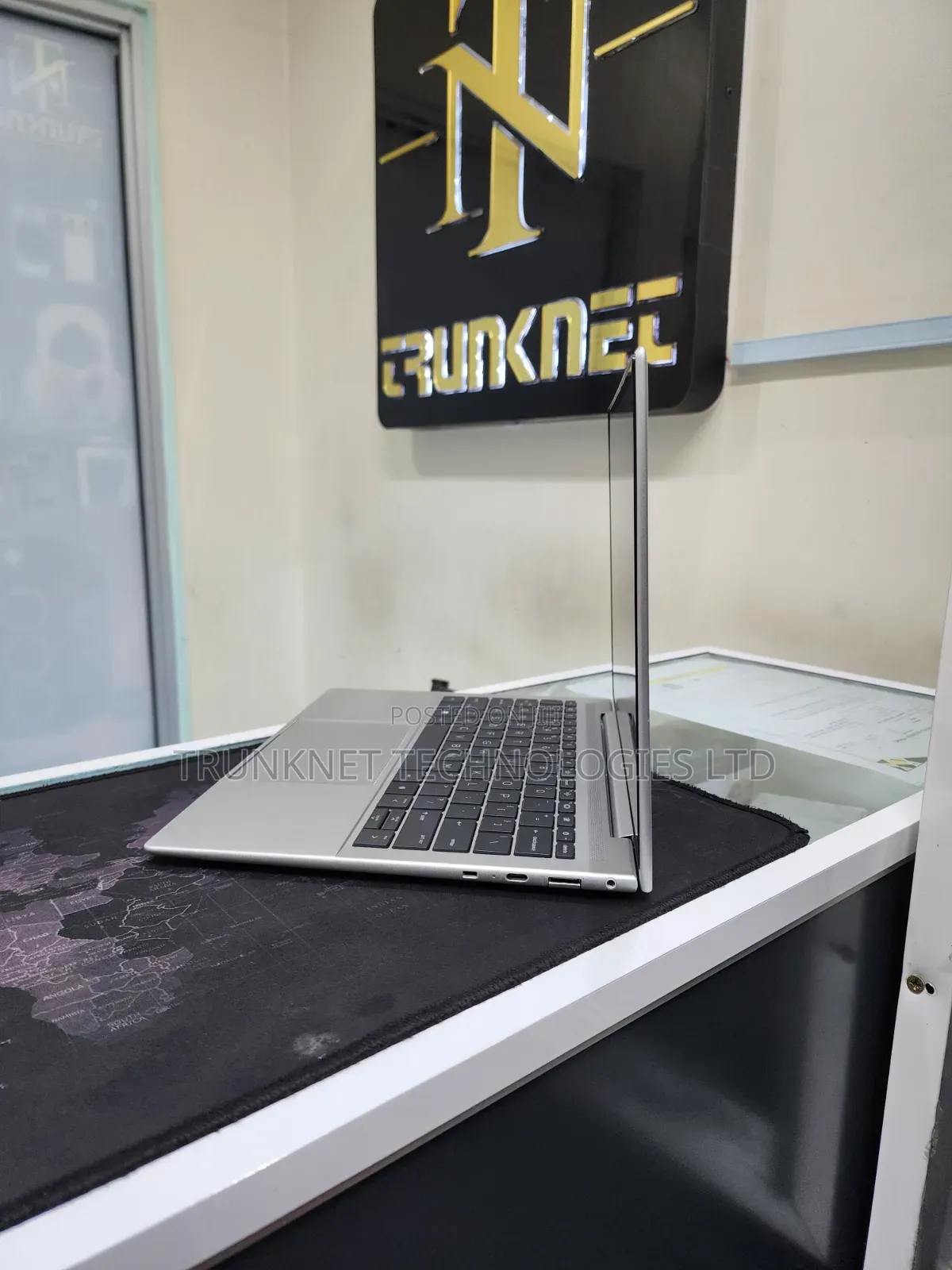 Laptop HP Dragonfly G3 32GB Intel Core i7 SSD 512GB
