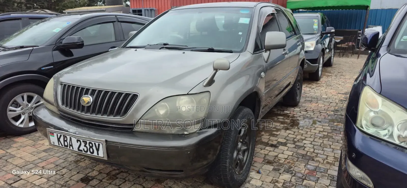 Toyota Harrier 2005 Gray