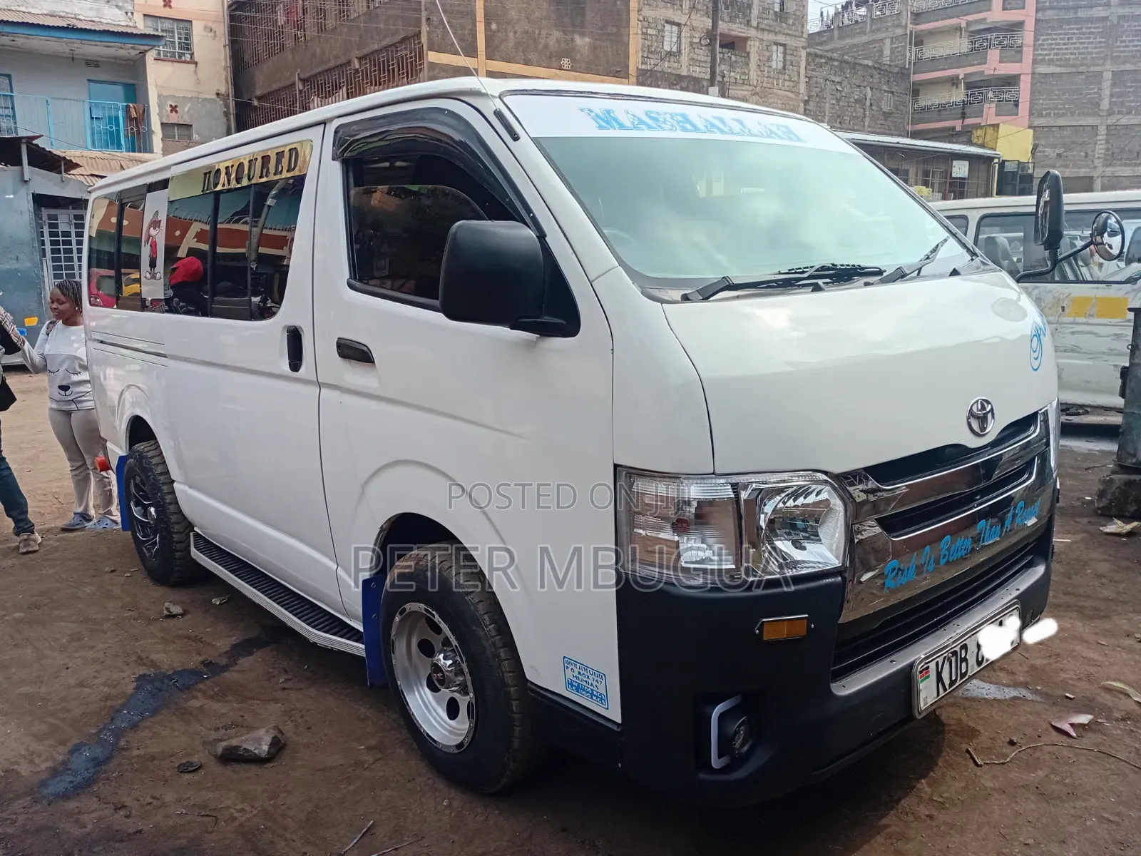 Toyota HiAce 2015 White