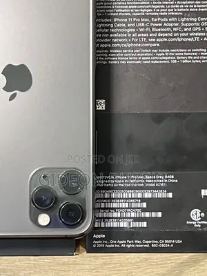 Apple iPhone 11 Pro Max 64 GB Green