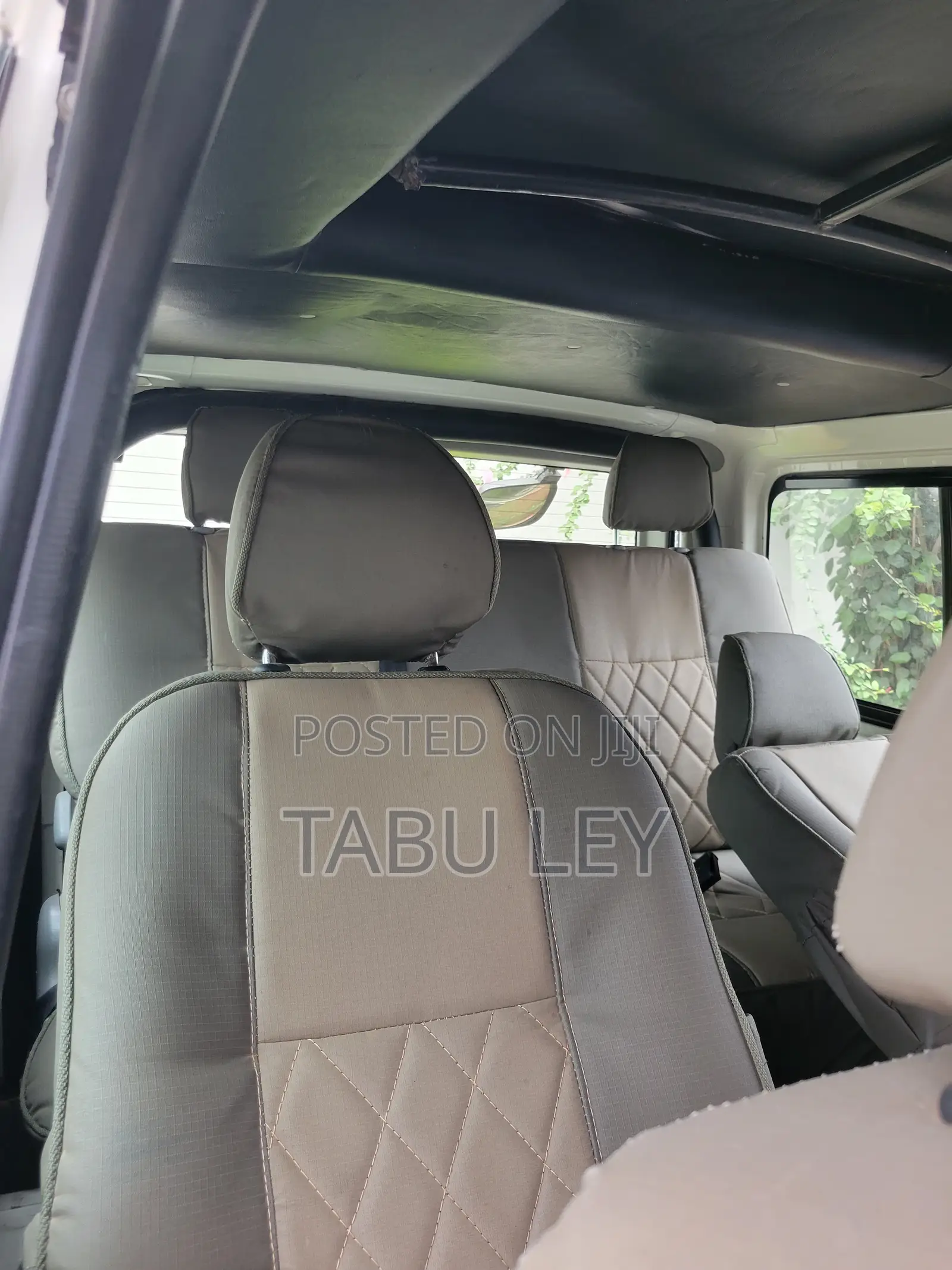 Toyota HiAce 2017 White