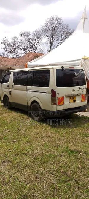 Toyota HiAce 2008 White