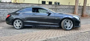 Mercedes-Benz E250 2011 Black