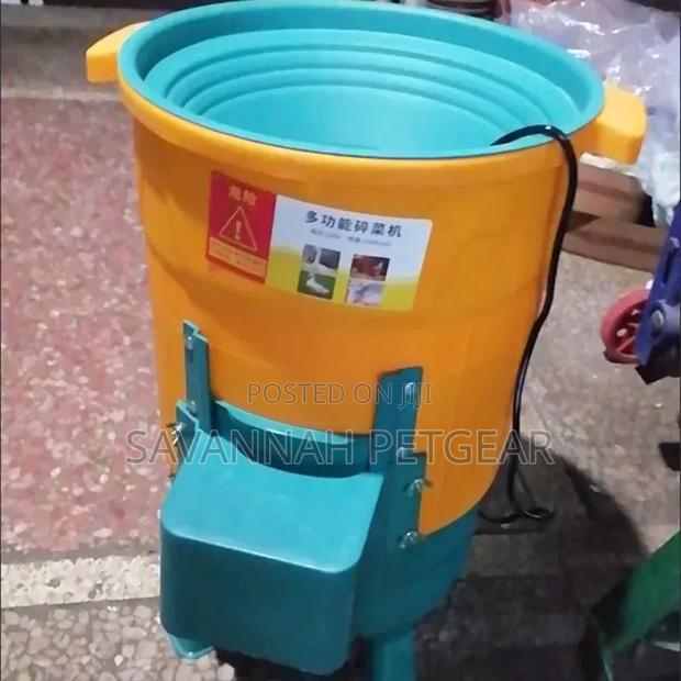 Fully Automatic Vegetable Chopper and Shredder for Poultry Livestock - main view