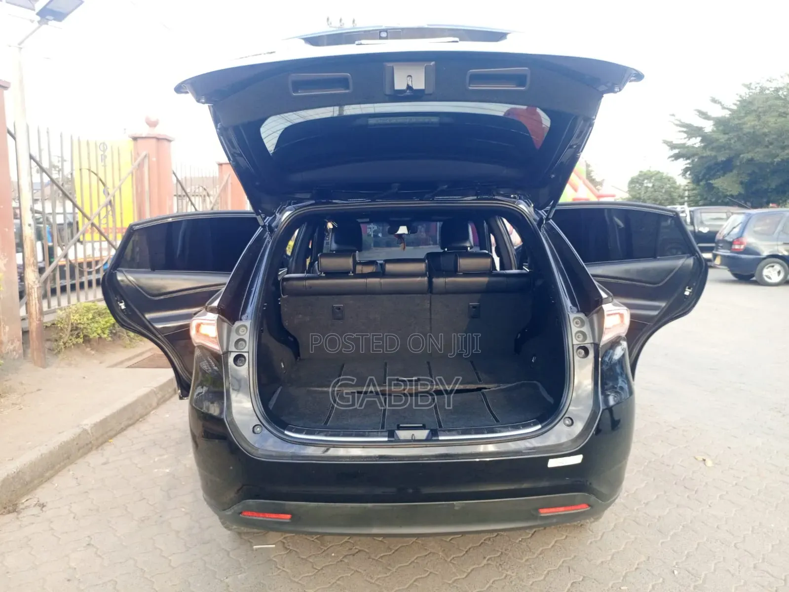 Toyota Harrier 2014 Black
