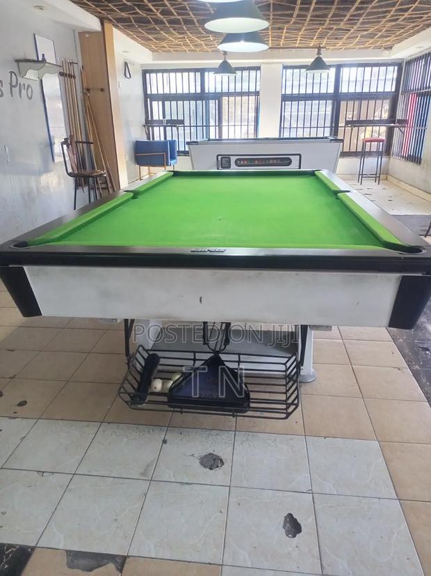 Premium 10Ft Snooker Pool Table - thumbnail 2