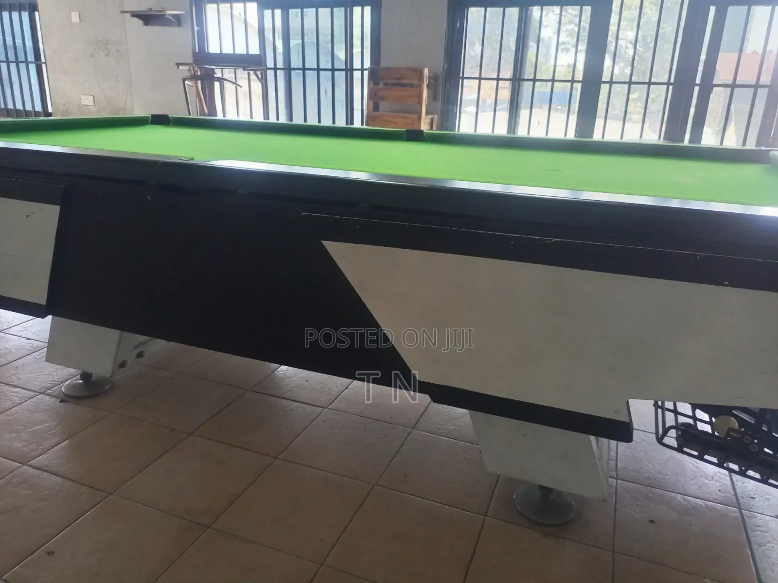 Premium 10Ft Snooker Pool Table