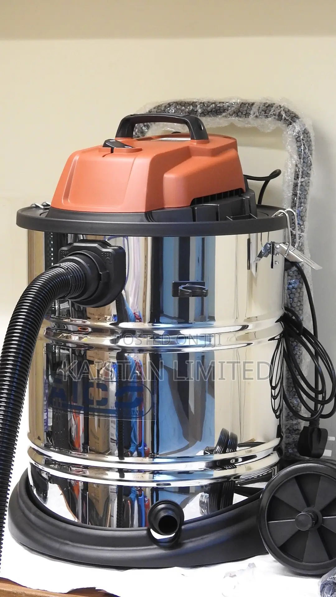 50L Commercial Wet and Dry Vacuum Cleaner With Accessories
