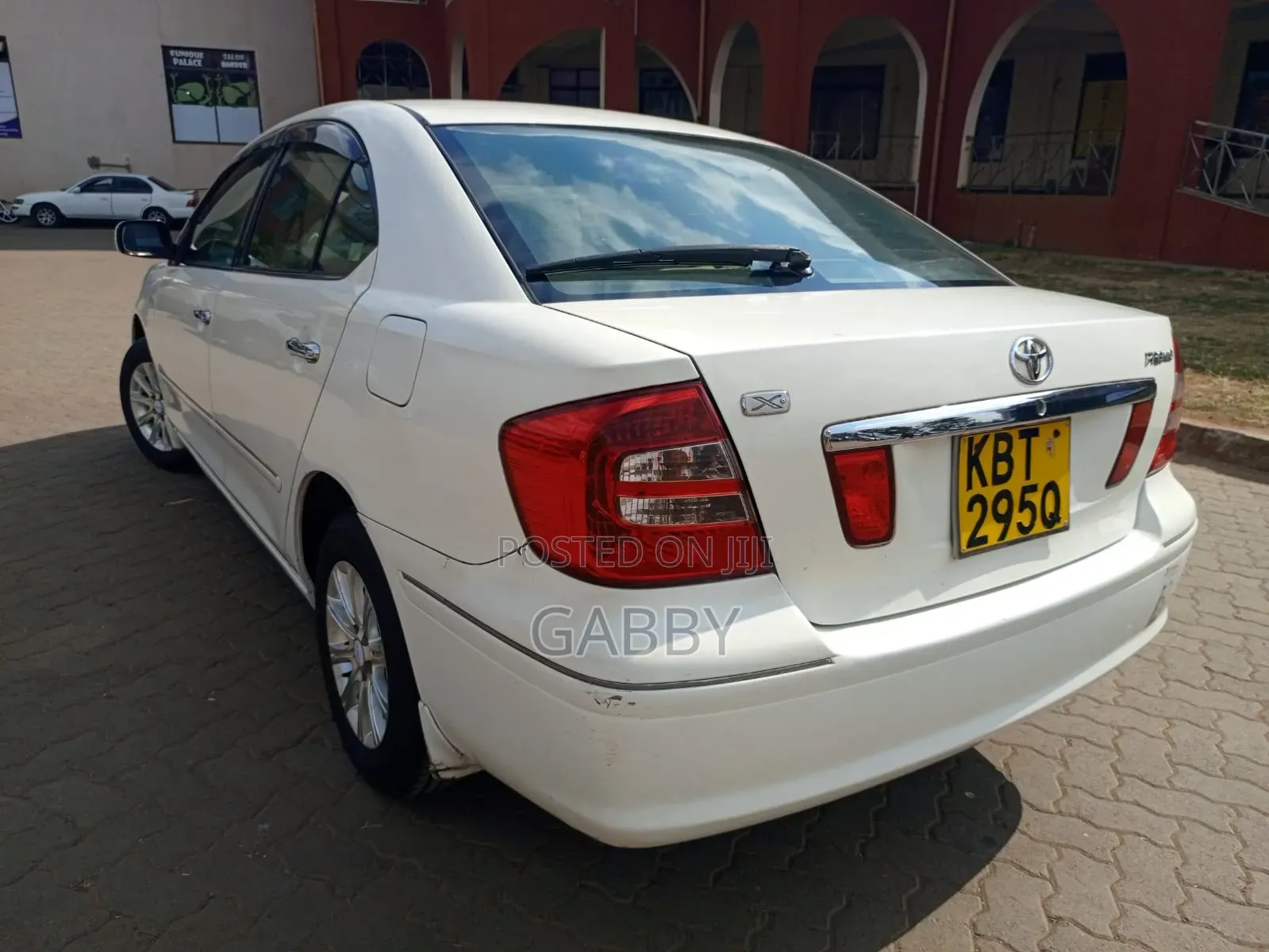 Toyota Premio 2005 White