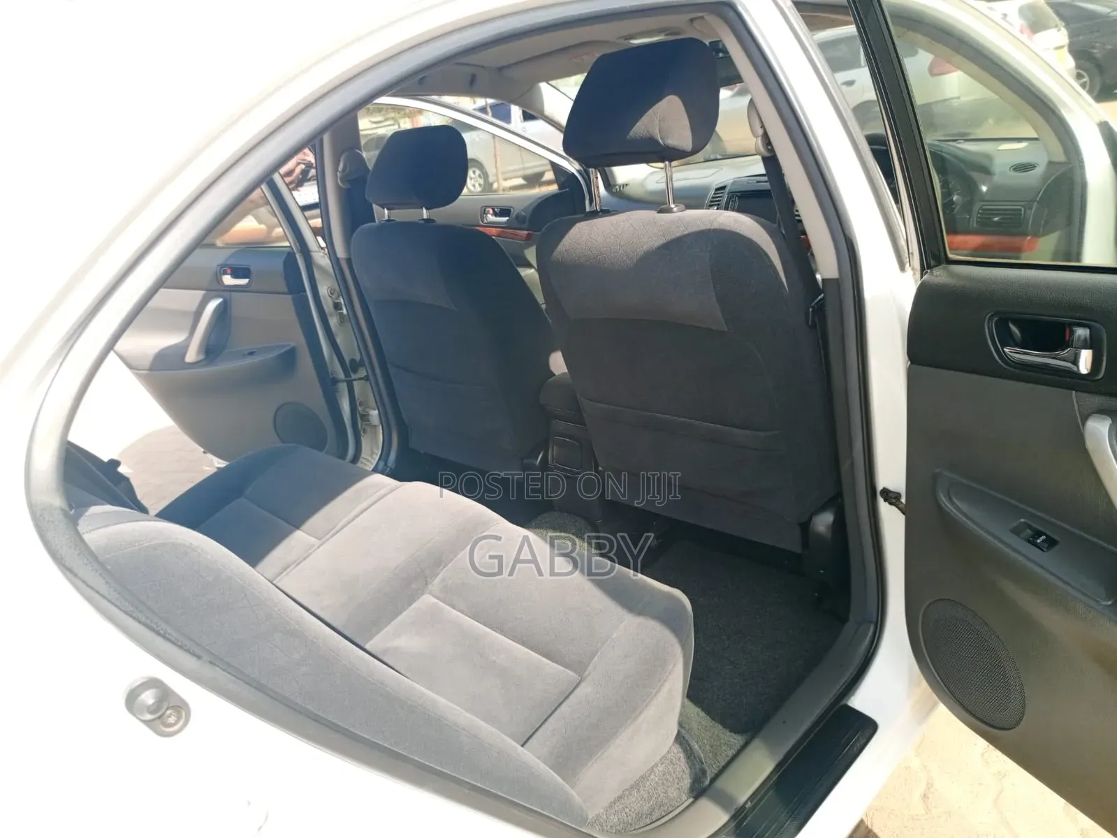 Toyota Premio 2005 White