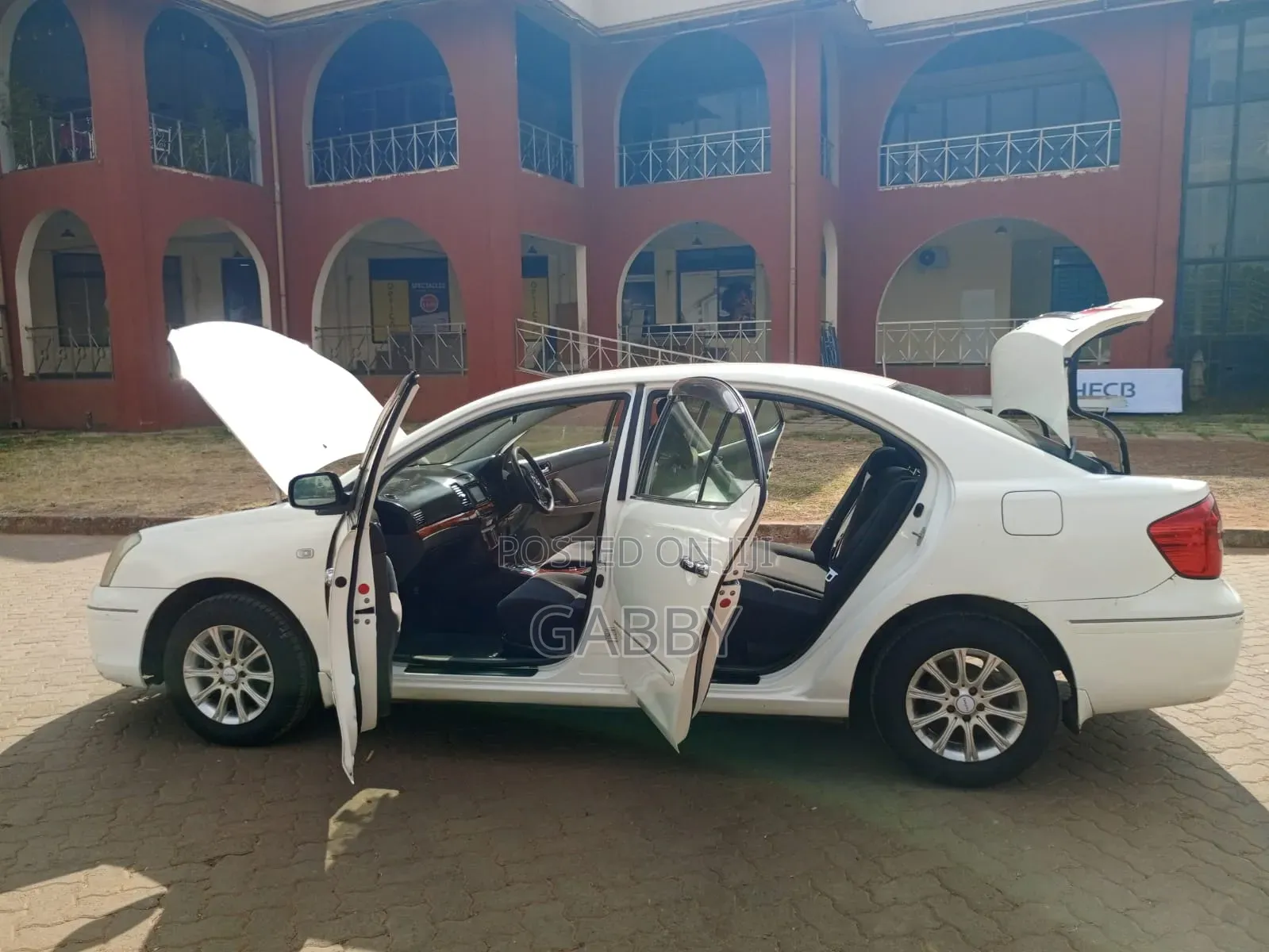 Toyota Premio 2005 White