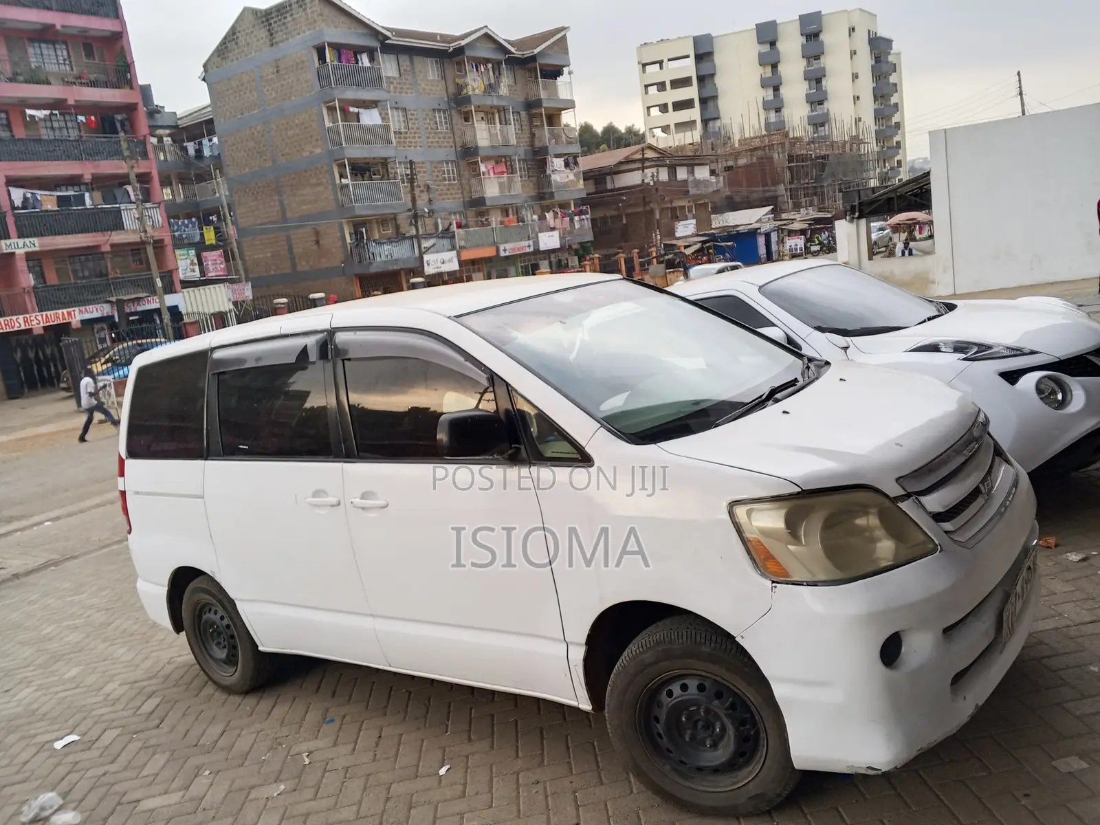 Toyota HiAce 2019 White