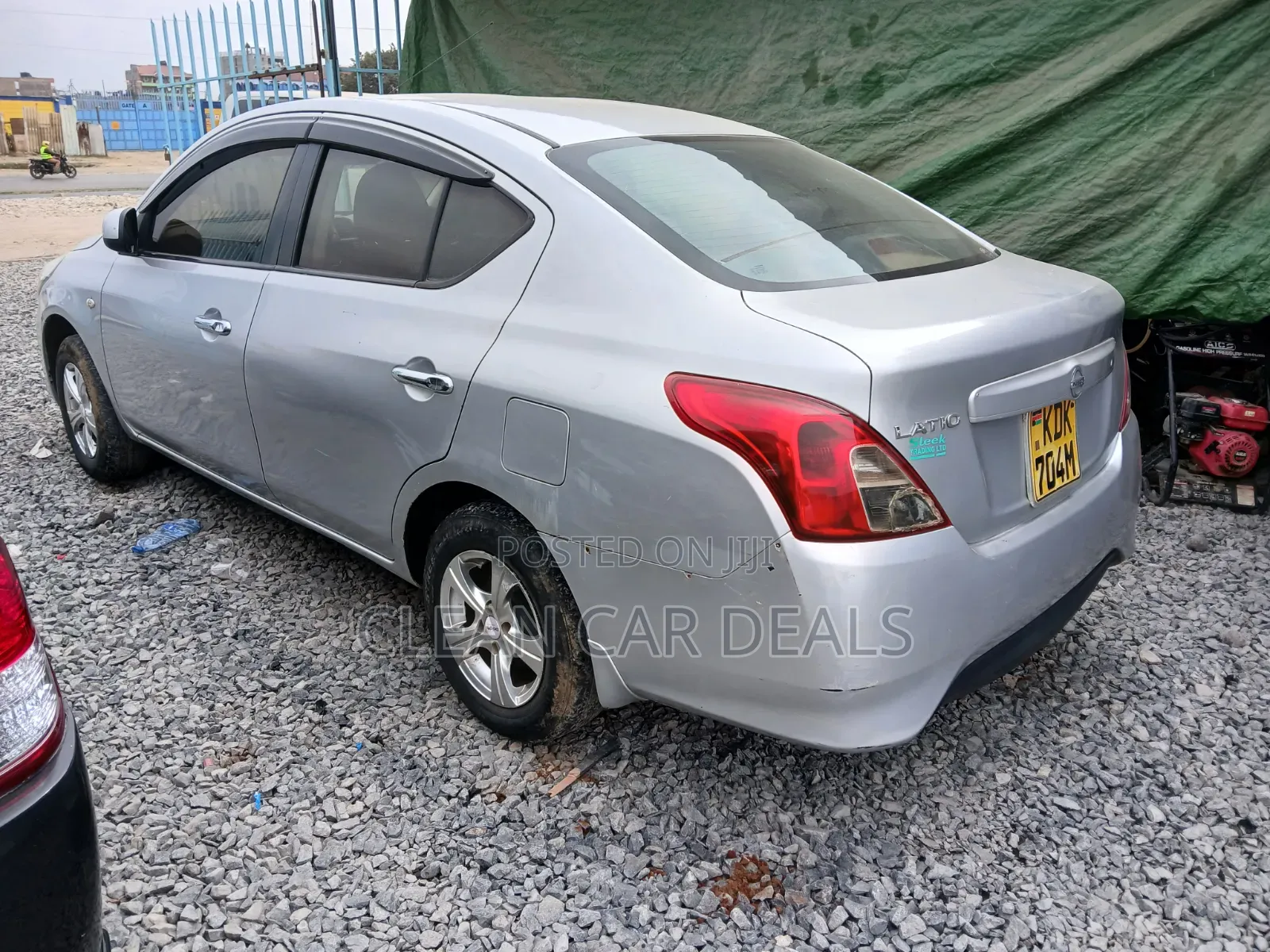 Nissan Latio 1.2 2015 Silver