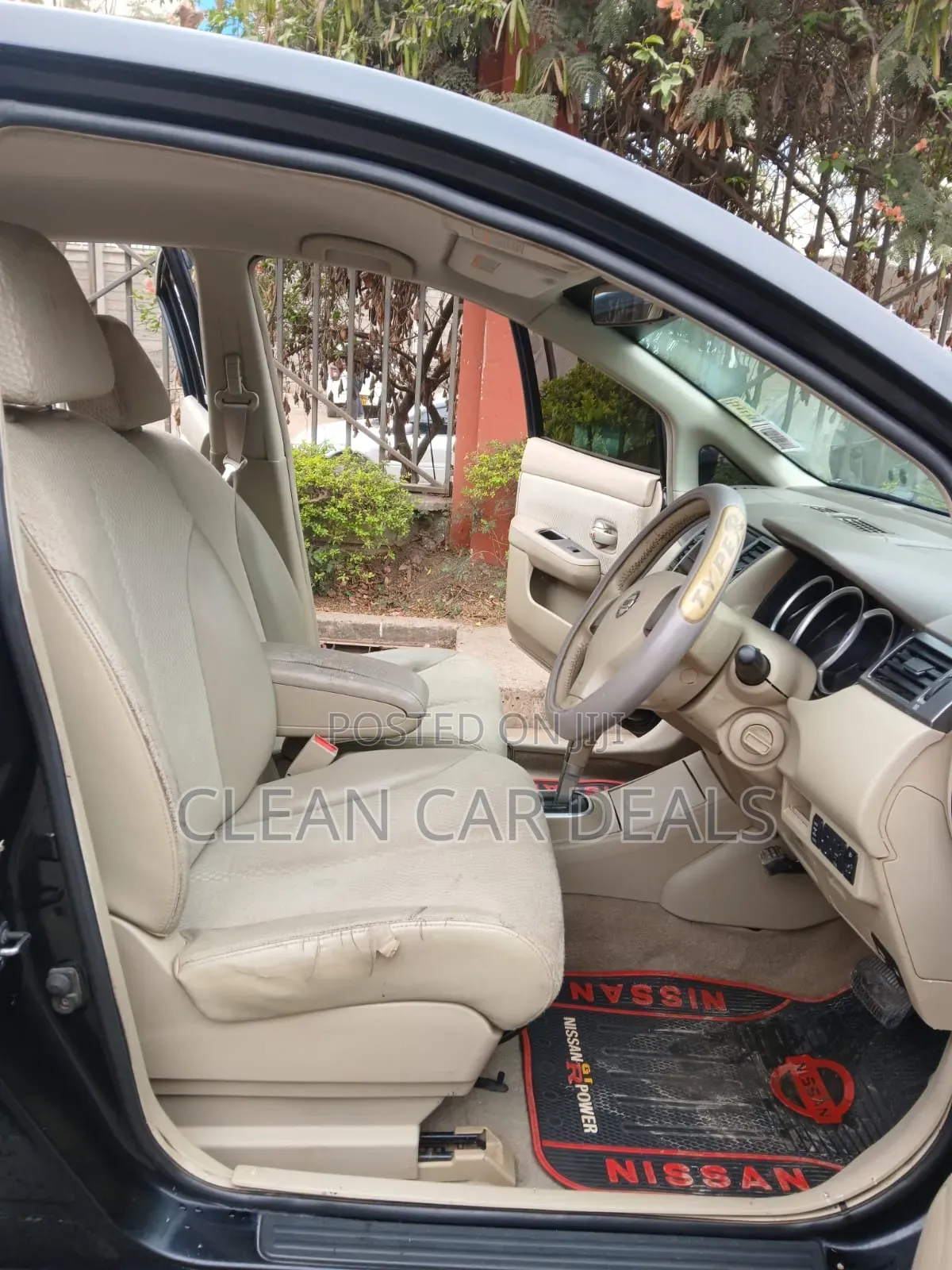 Nissan Tiida 2008 Black