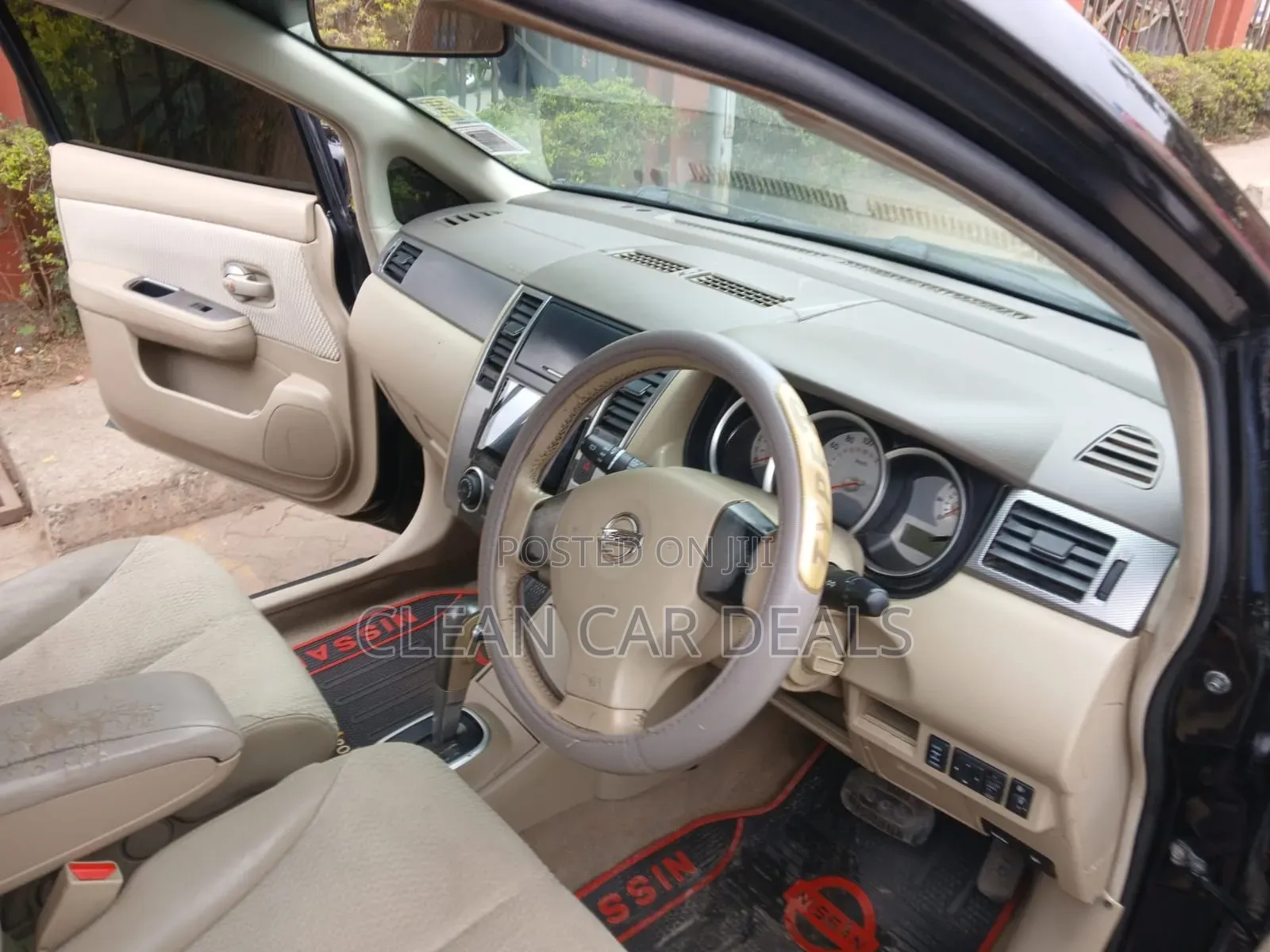 Nissan Tiida 2008 Black