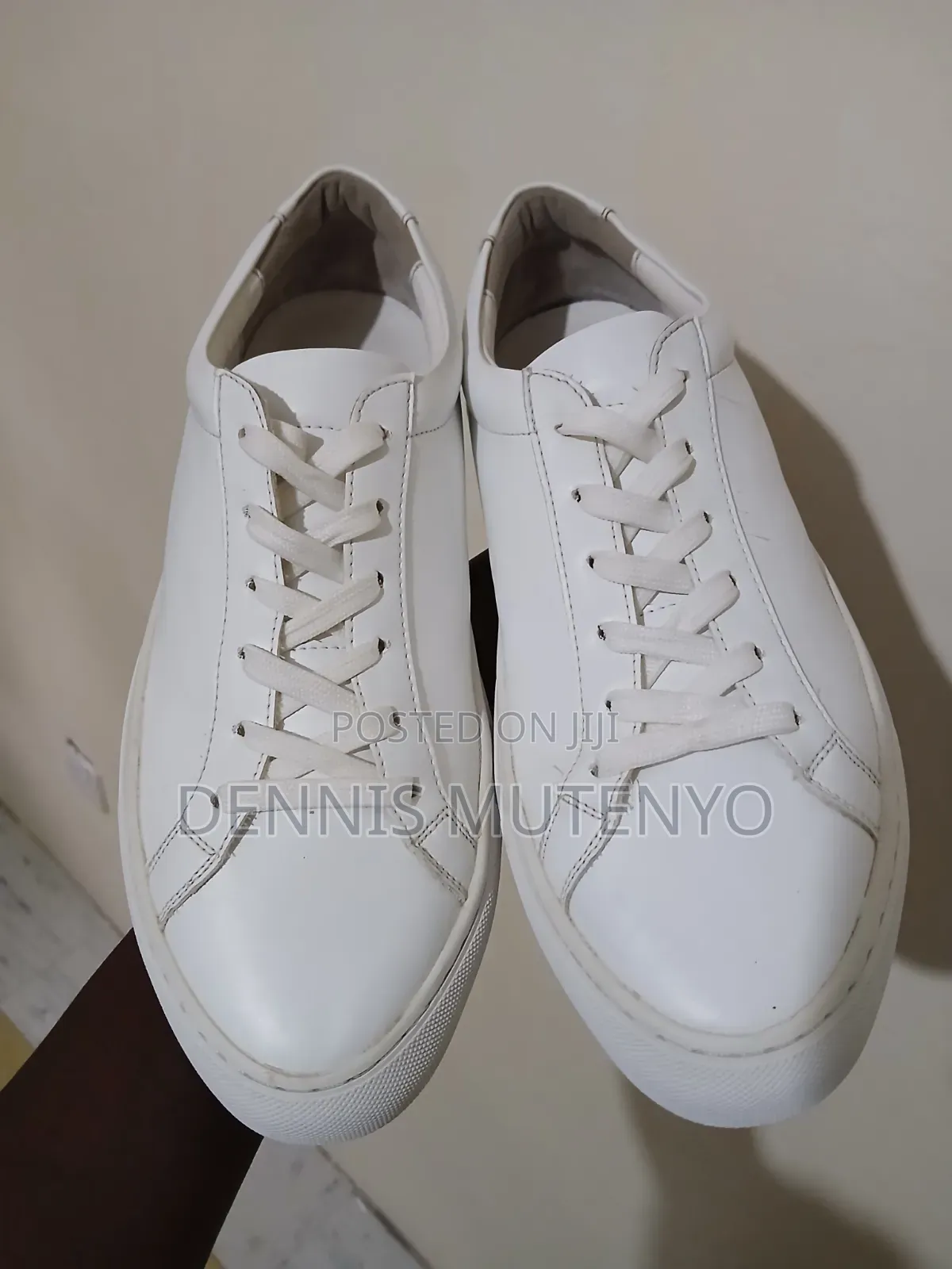 Mens Semi Casual White Genuine Leather Sneakers Size 9/43