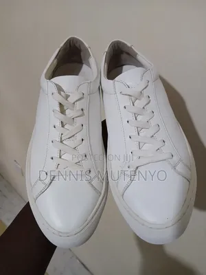 Mens Semi Casual White Genuine Leather Sneakers Size 9/43