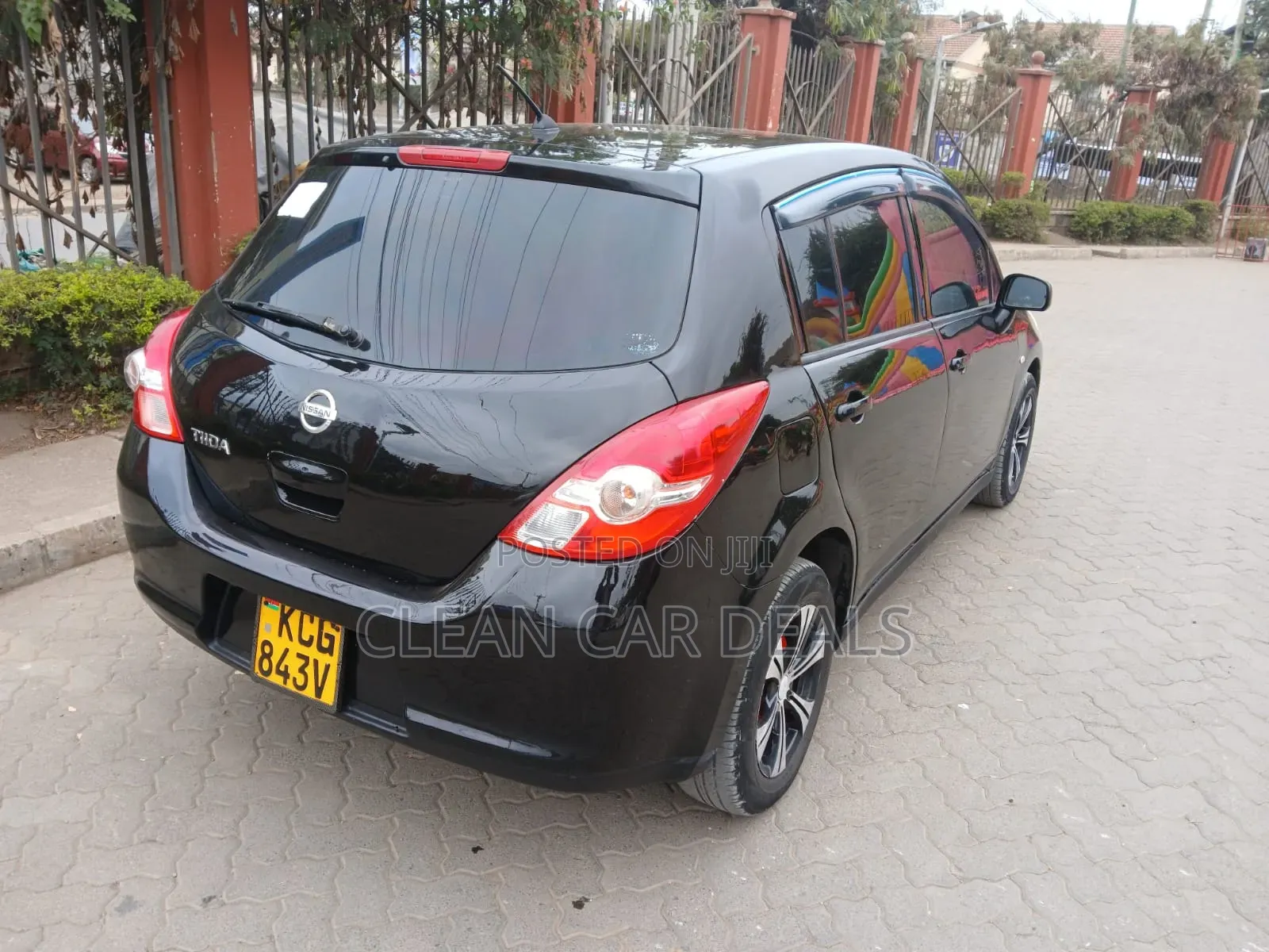 Nissan Tiida 2008 Black