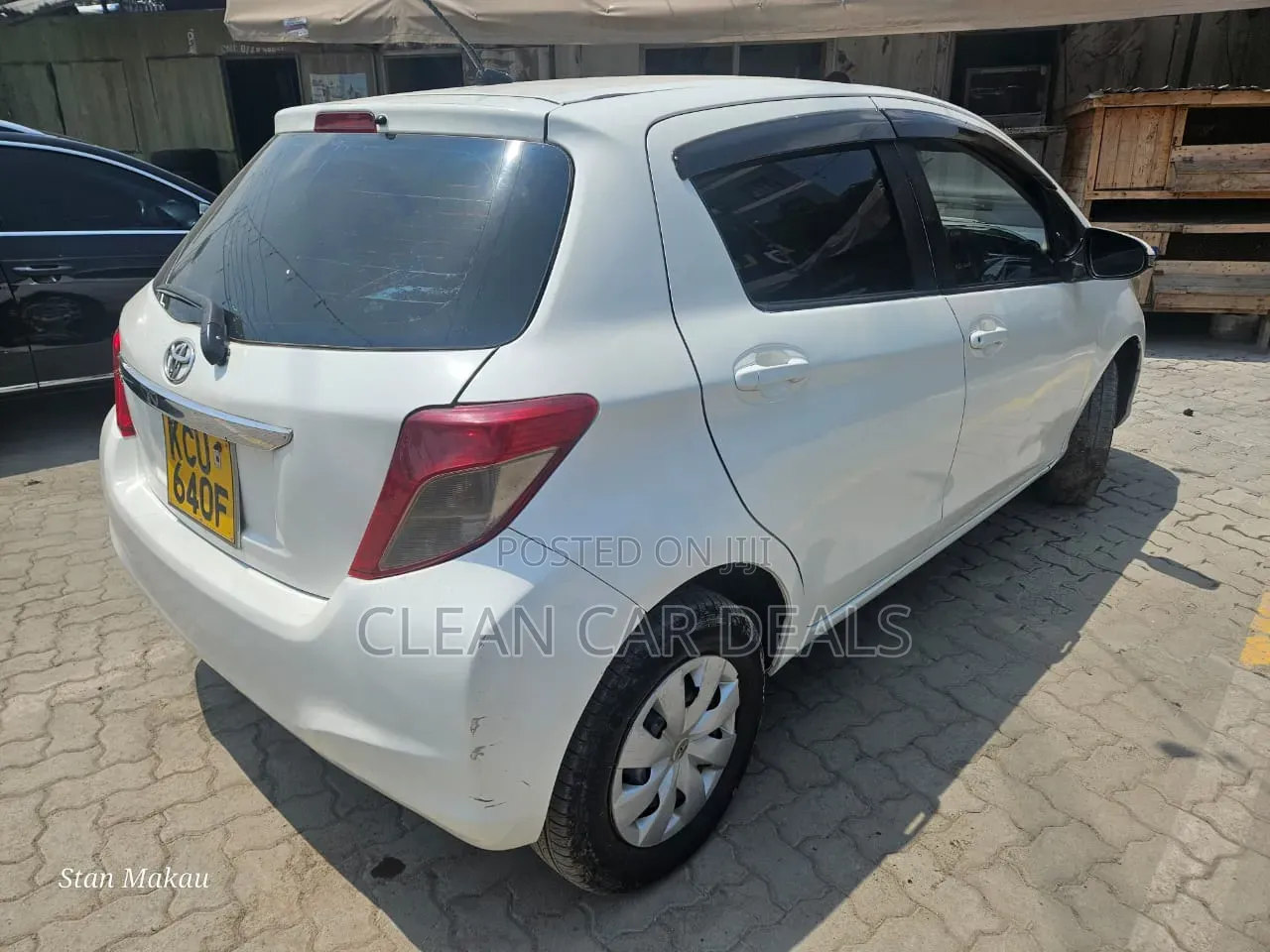 Toyota Vitz 2012 White