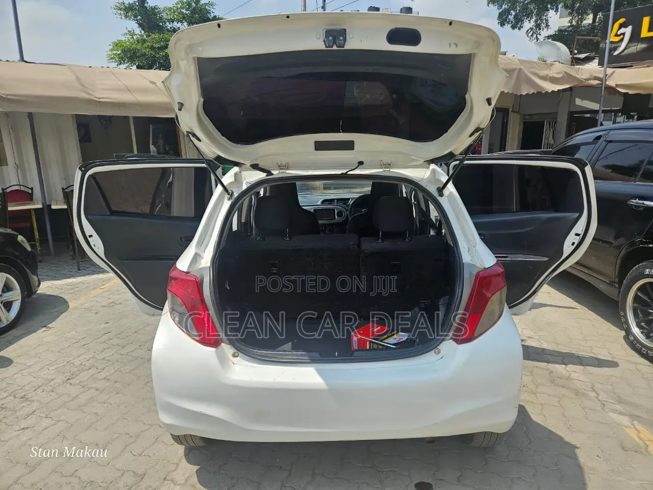 Toyota Vitz 2012 White