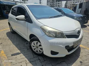 Toyota Vitz 2012 White