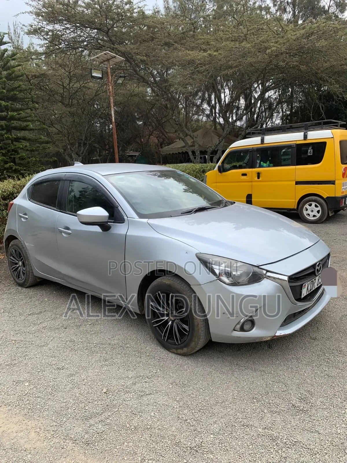 Mazda Demio 2017 Silver