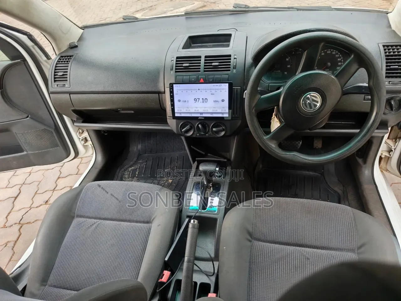 Volkswagen Polo 2007 White