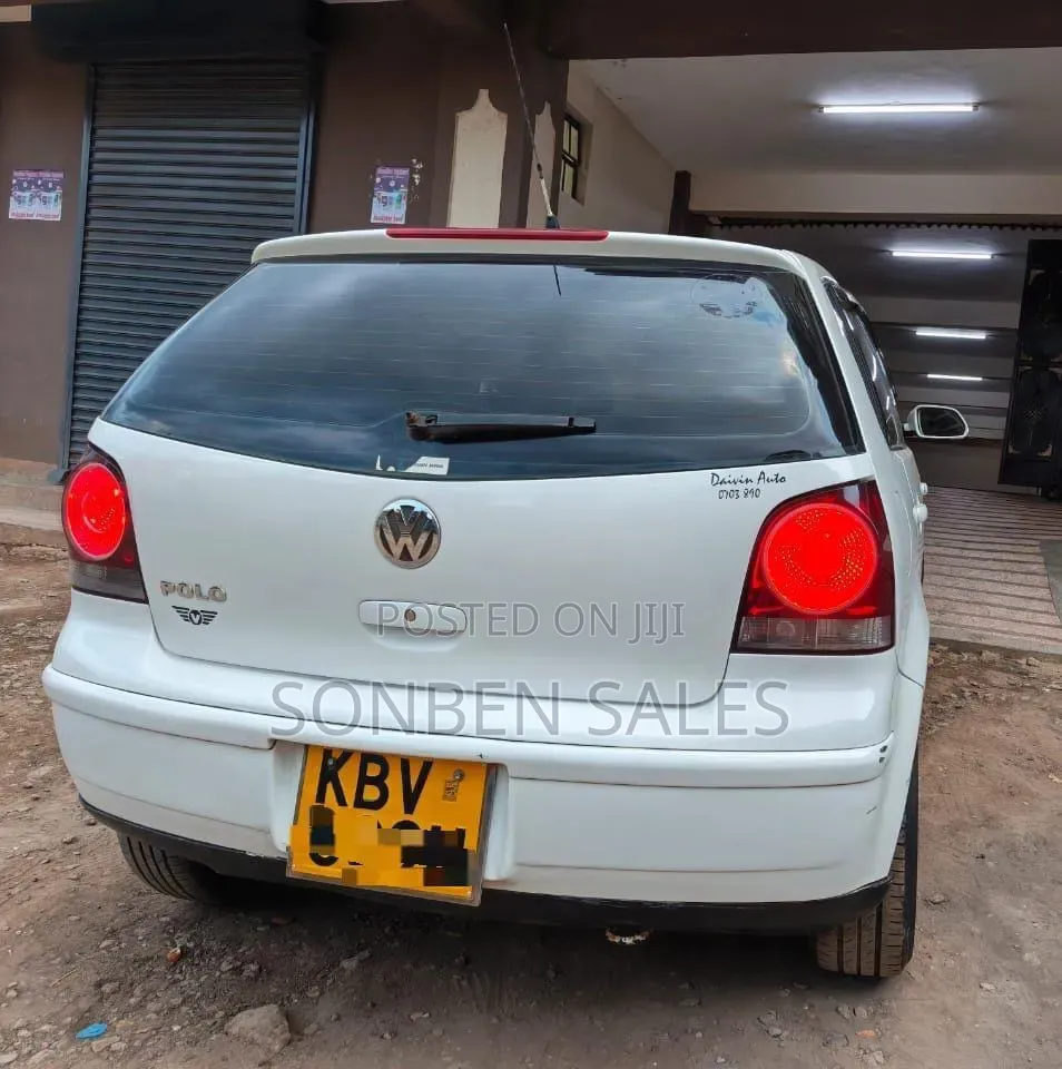Volkswagen Polo 2007 White