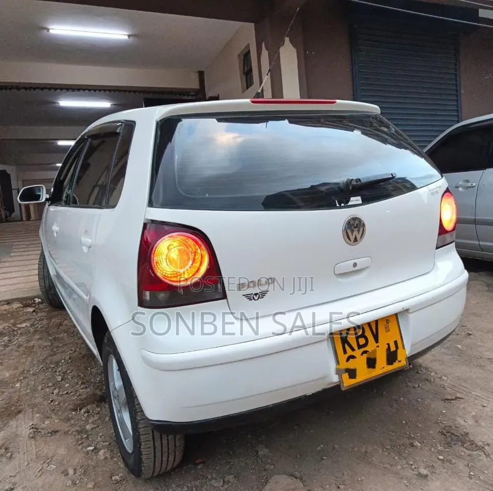 Volkswagen Polo 2007 White