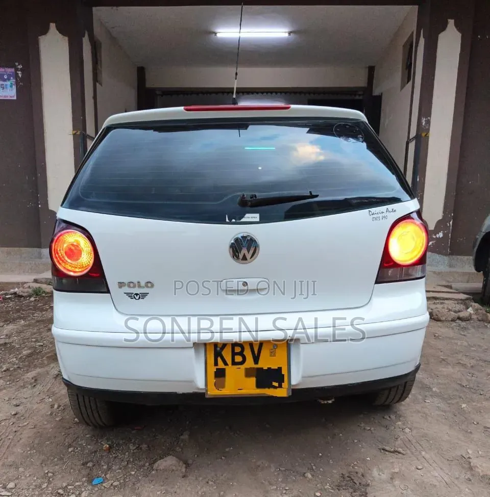 Volkswagen Polo 2007 White