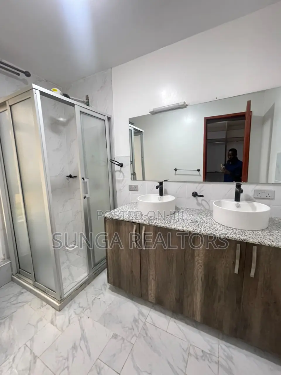 4bdrm House in Bogani, Hardy for rent