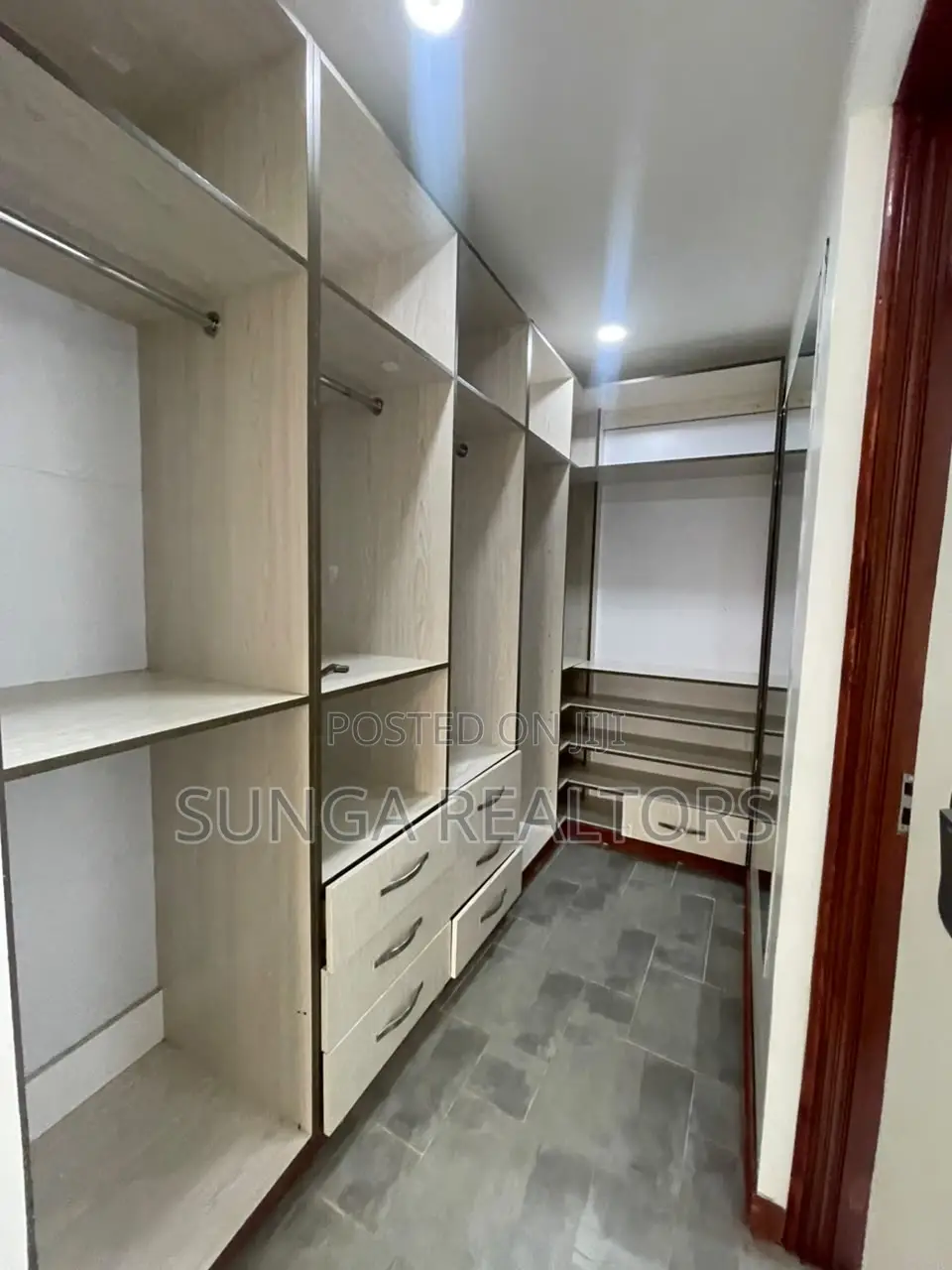 4bdrm House in Bogani, Hardy for rent