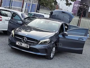 Mercedes-Benz A-Class 2016 Gray