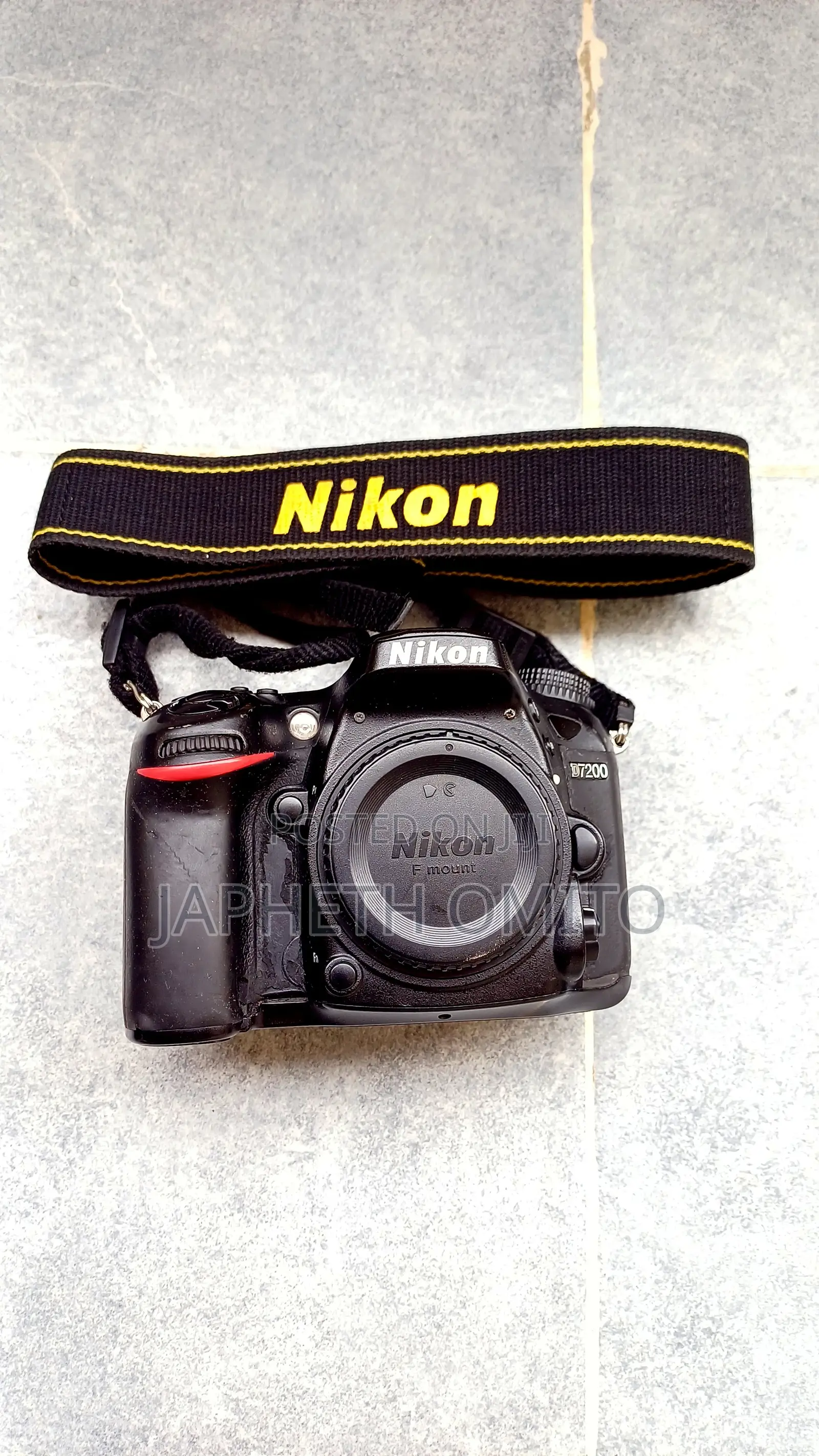 Nikon D7200