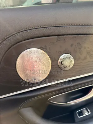 Mercedes-Benz E220 2016 Red