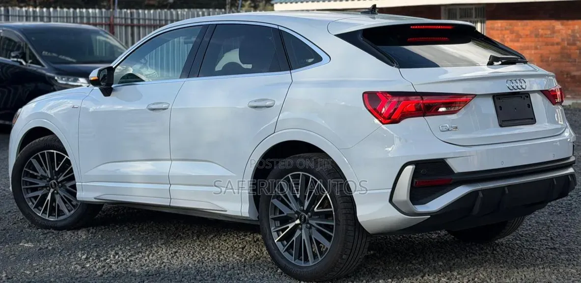Audi Q3 35 TFSI S edition 2021 White