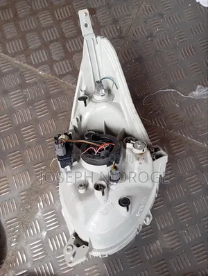 Suzuki Alto Headlights