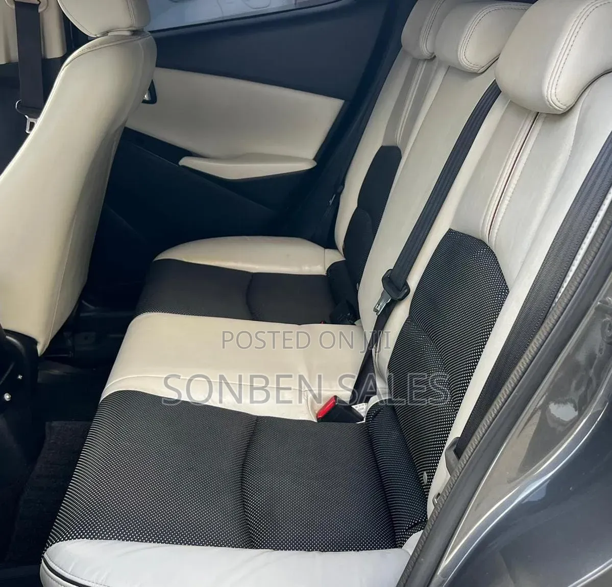 Mazda Demio 2018 Gray