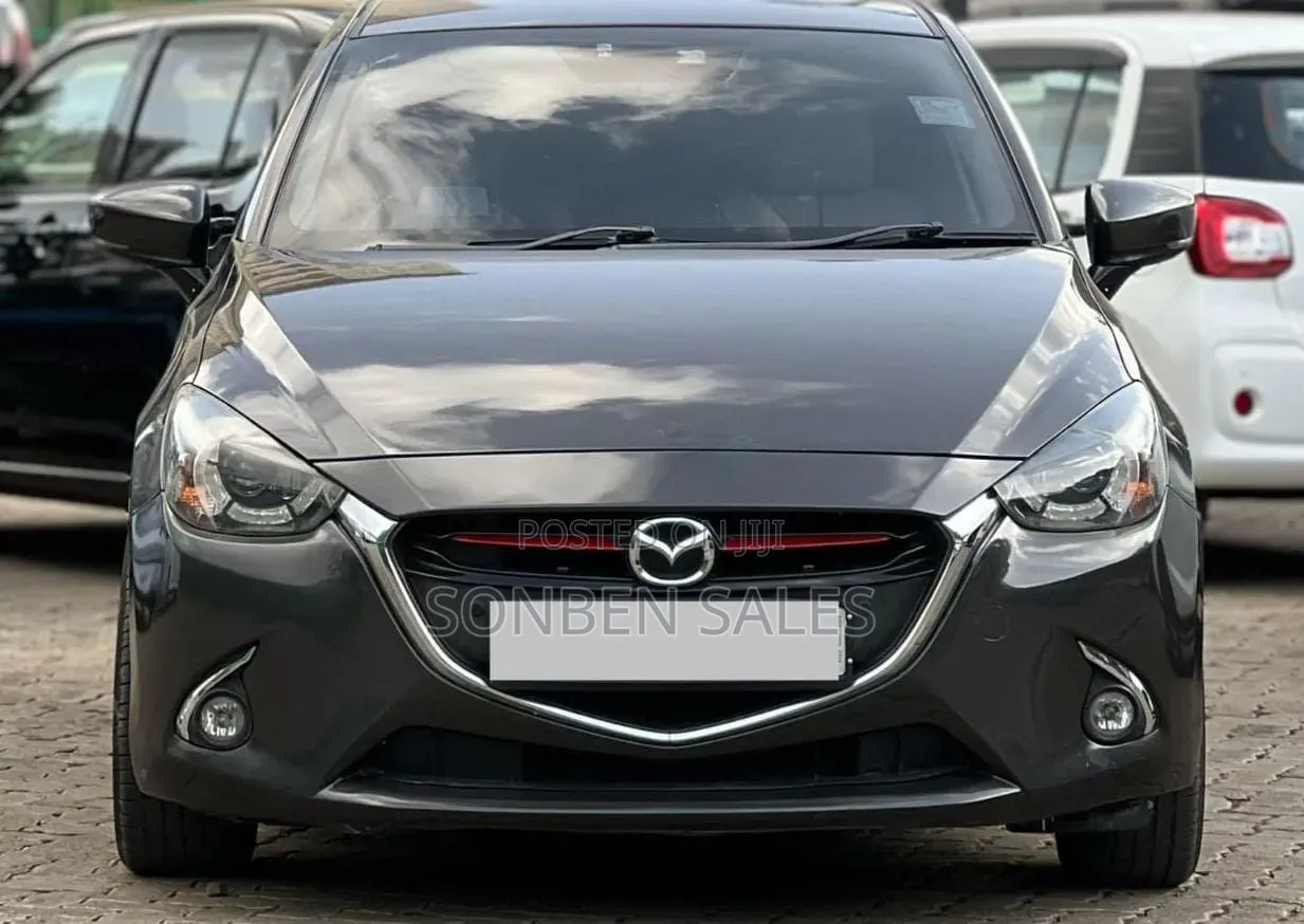 Mazda Demio 2018 Gray