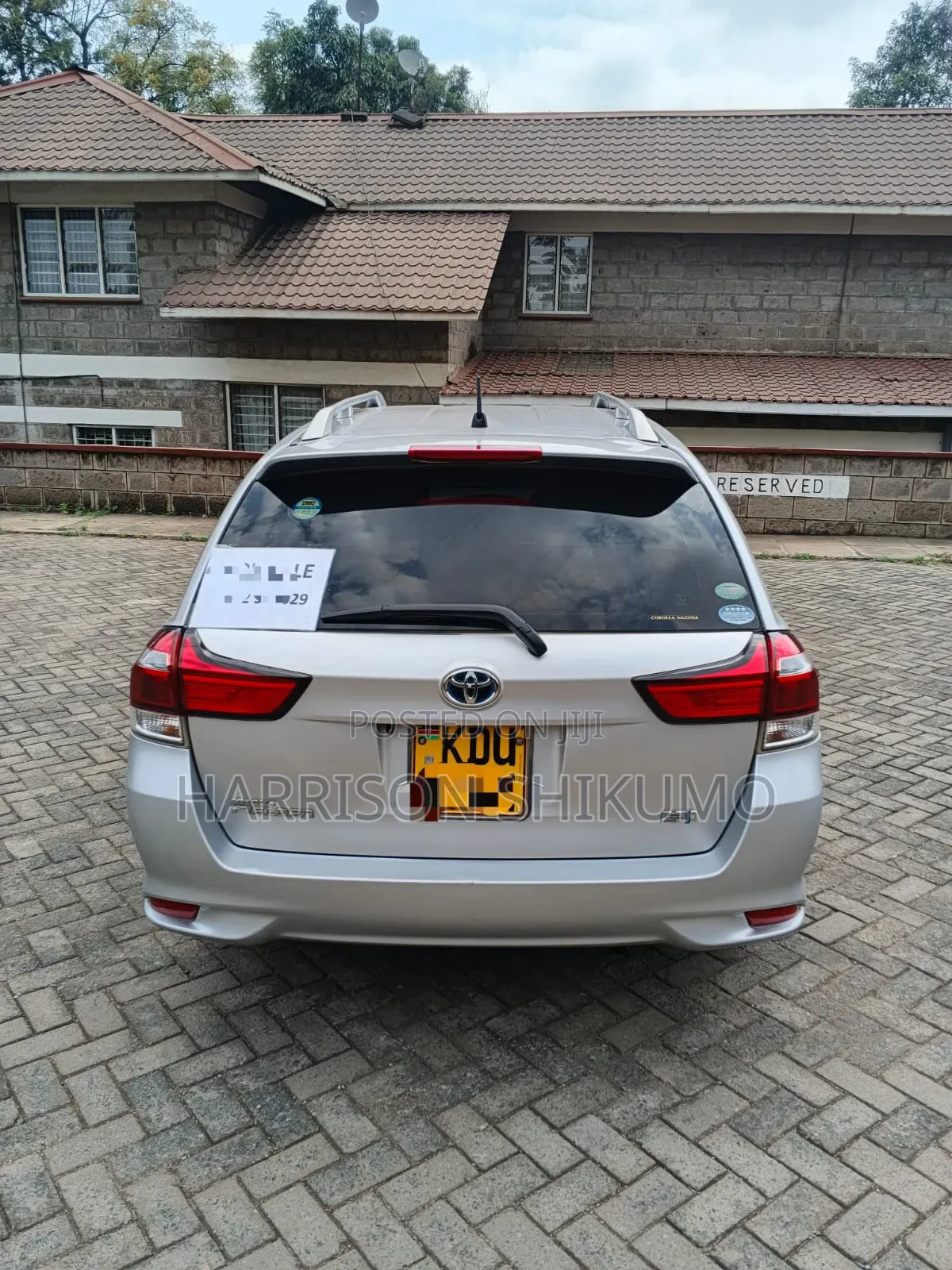 Toyota Corolla Fielder 2018 Silver