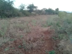 18 Acres of Land Touching R. Tana Machakos