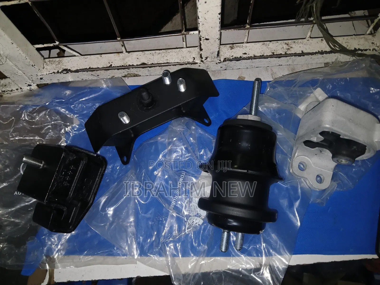 Subaru Legacy,outback Engine Mountings