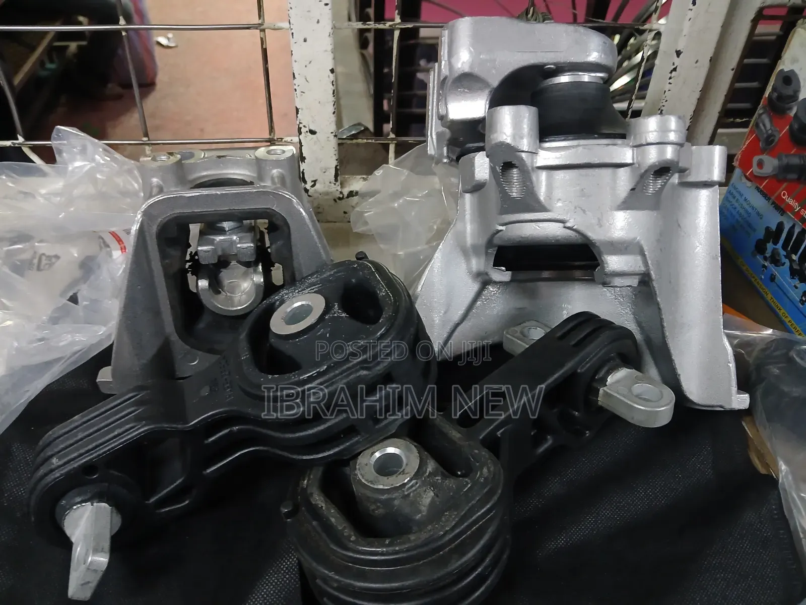 Honda CR-V Re4 Engine Mountings Complete(Set of 4)