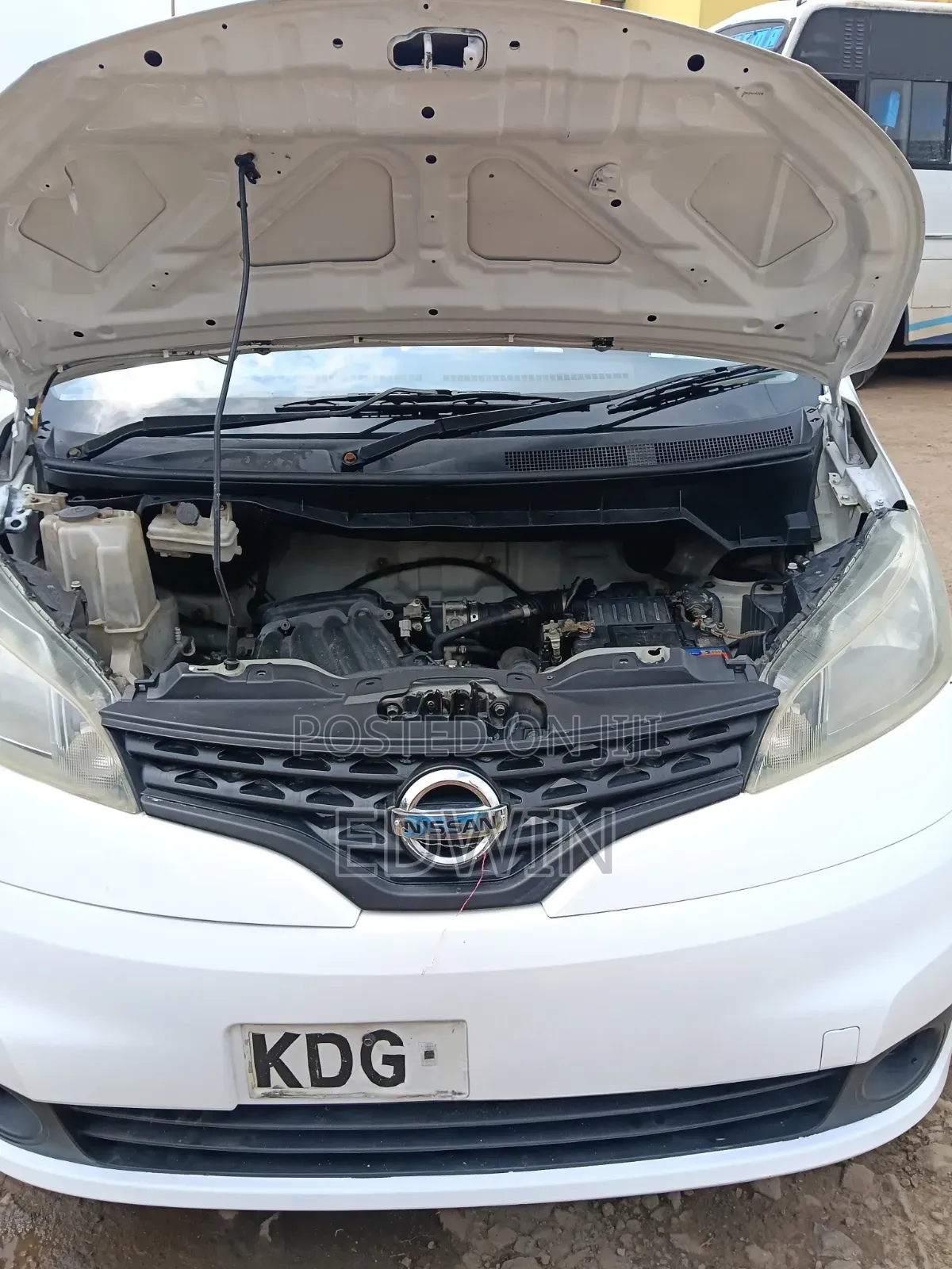 Nissan NV350 2014 White