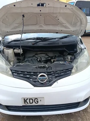 Nissan NV350 2014 White
