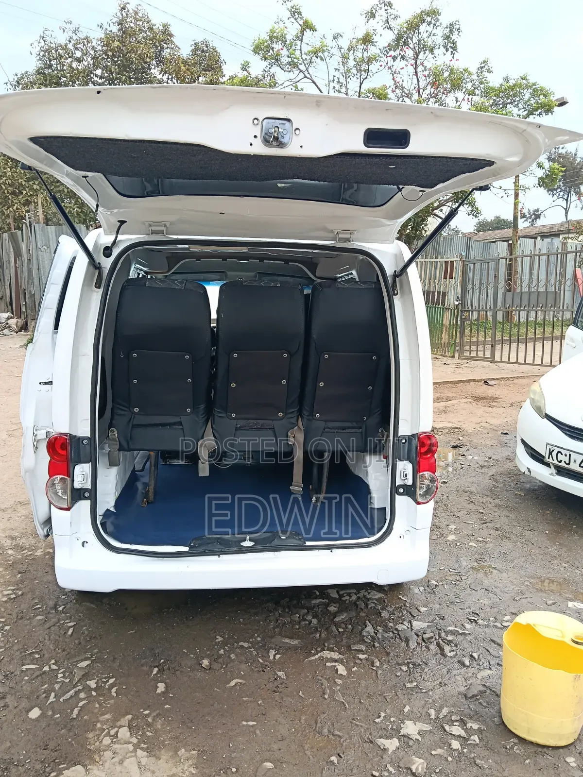 Nissan NV350 2014 White