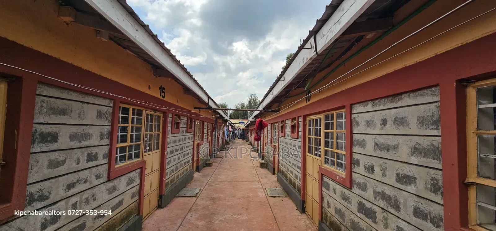 20bdrm Duplex in Kimumu for sale